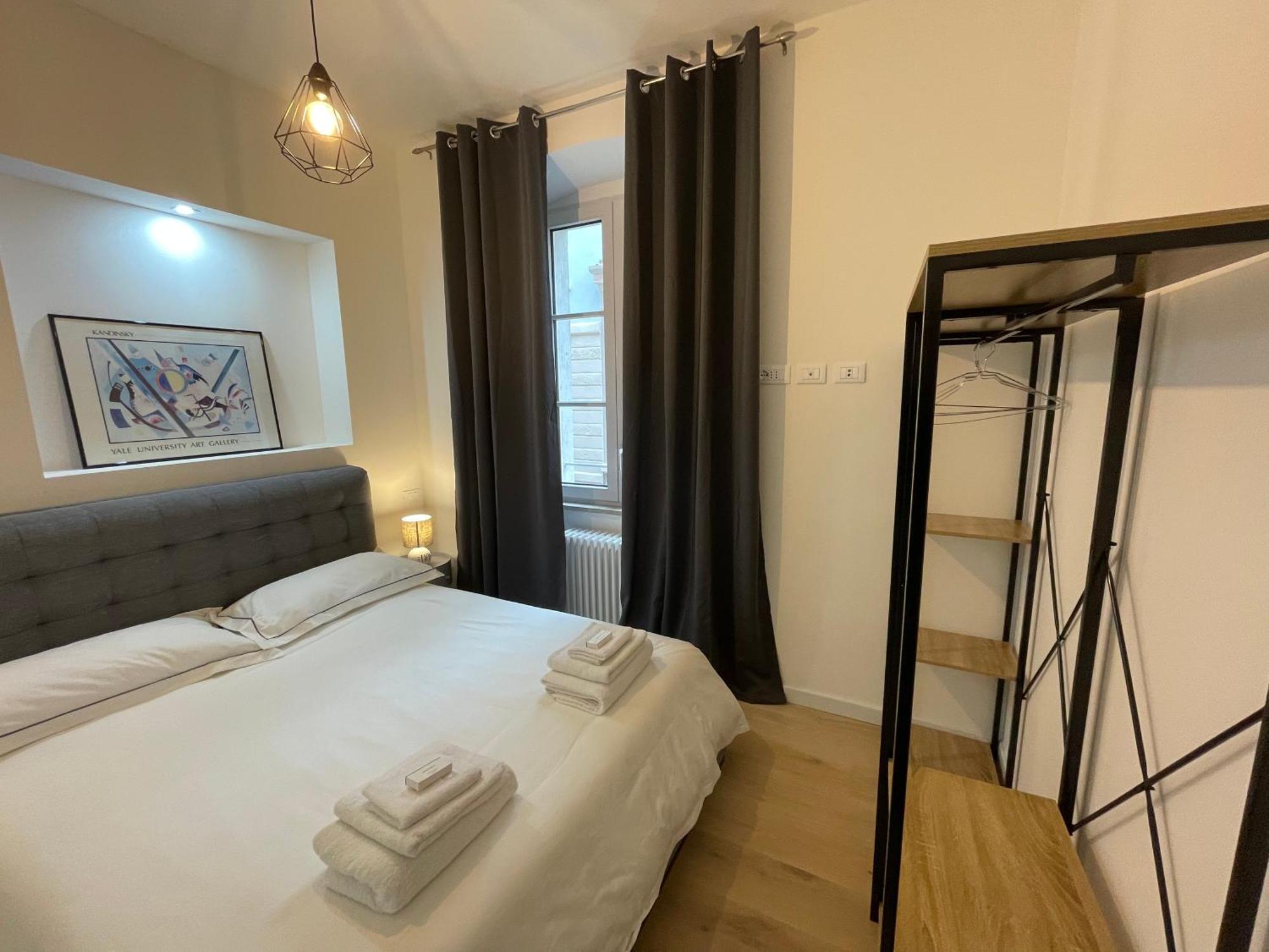Le Vie Del Vento - Garibaldi Apartment Trieste Ngoại thất bức ảnh