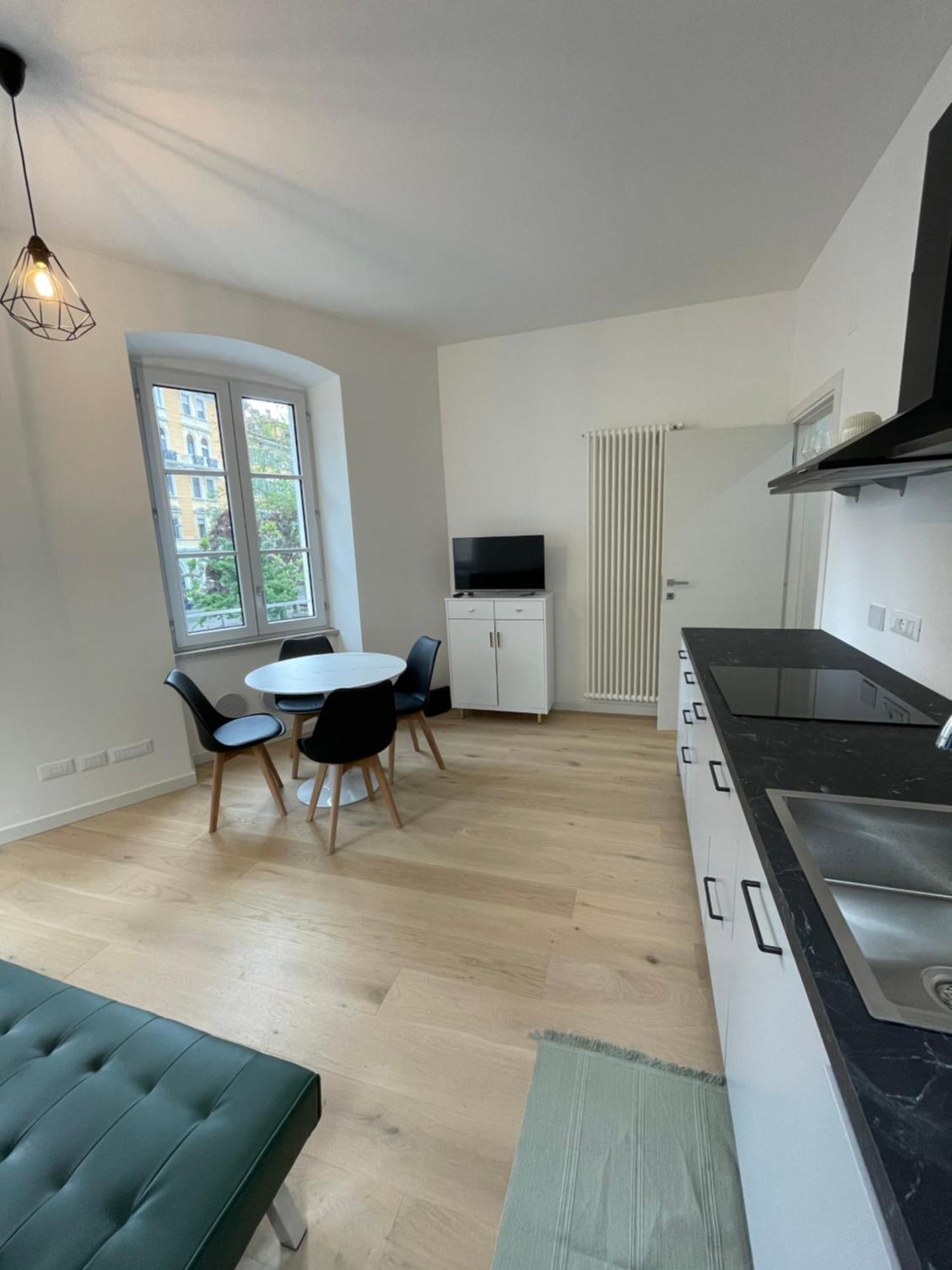 Le Vie Del Vento - Garibaldi Apartment Trieste Ngoại thất bức ảnh