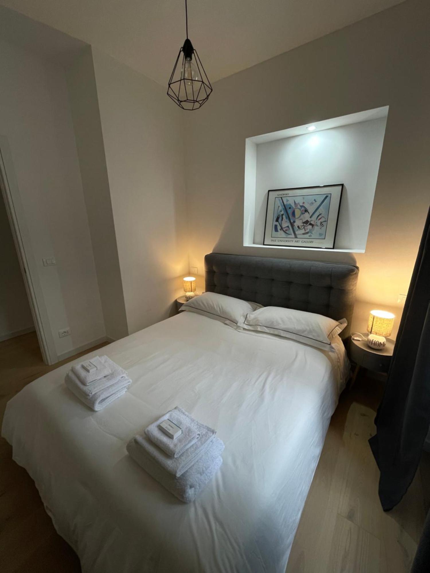 Le Vie Del Vento - Garibaldi Apartment Trieste Ngoại thất bức ảnh