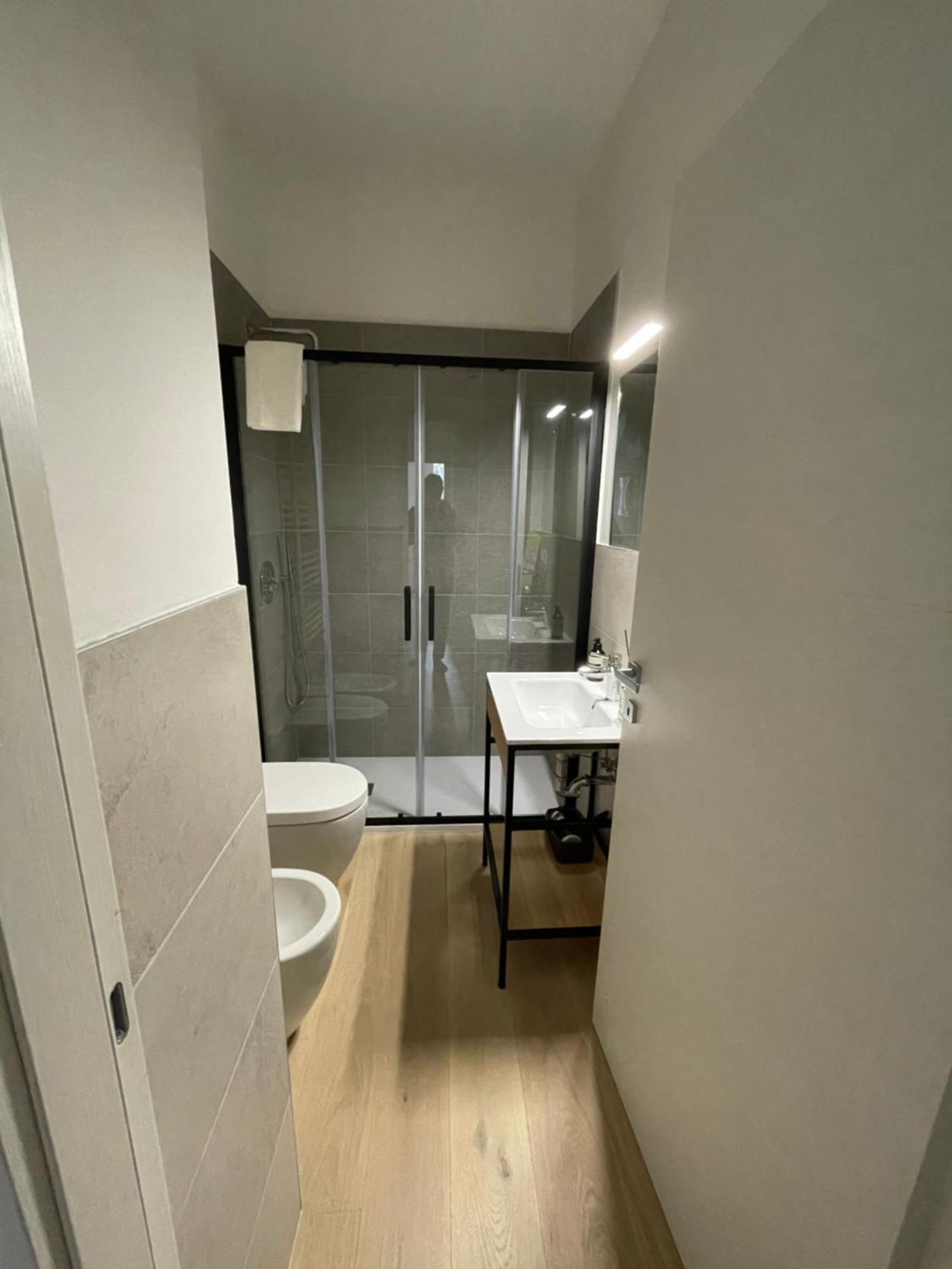 Le Vie Del Vento - Garibaldi Apartment Trieste Ngoại thất bức ảnh