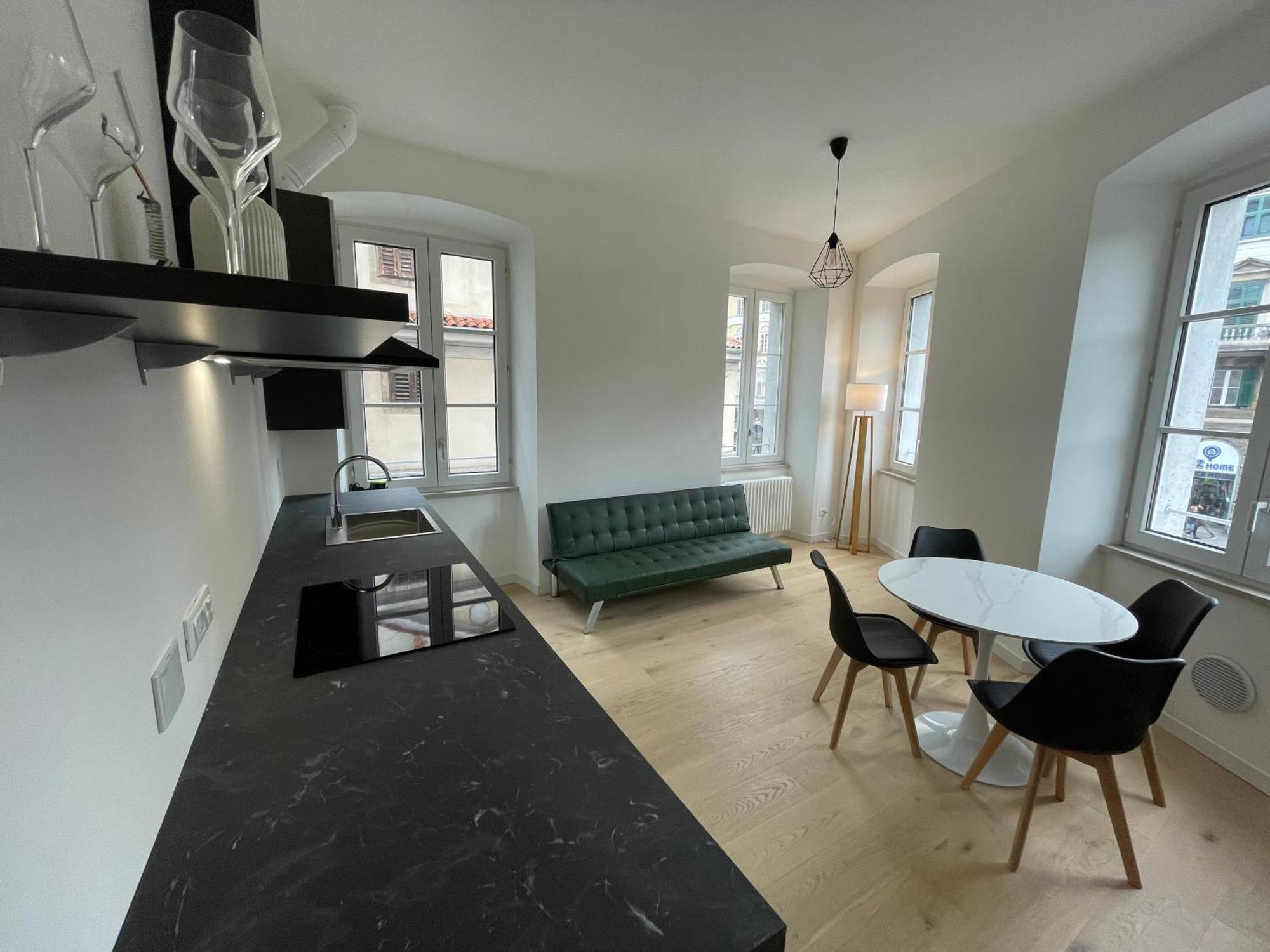 Le Vie Del Vento - Garibaldi Apartment Trieste Ngoại thất bức ảnh